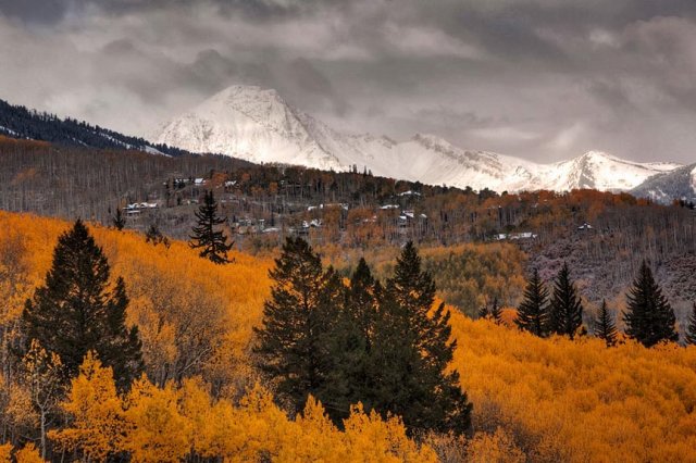 snowmass mt. daly snow